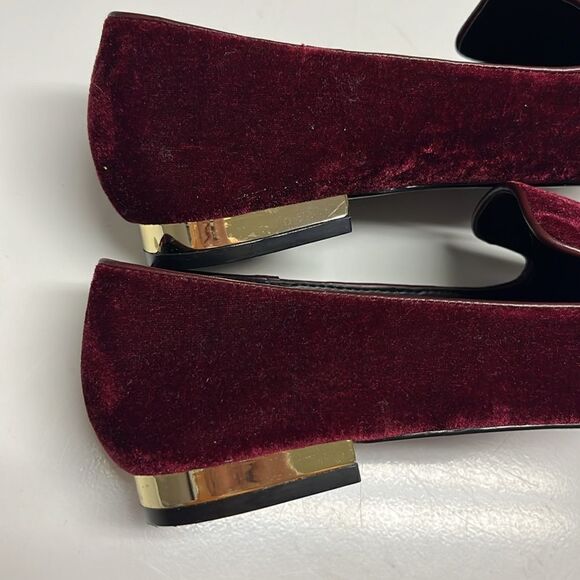 Amelia Grace Deep Red Pointed Toe Slip-On Velvet Flats- Size 8 - Picture 5 of 16